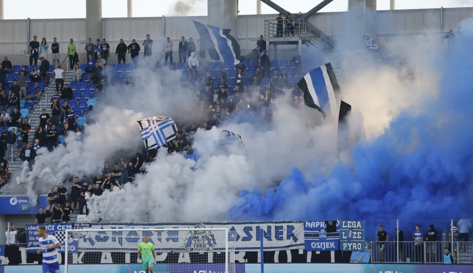 12.09.2026., stadion Opus Arena, Osijek - SuperSport HNL 2026./2027., 07. kolo, NK Osijek - GNK Dinamo. navijaci Osijeka, Kohorta Photo: Davor Javorovic/PIXSELL