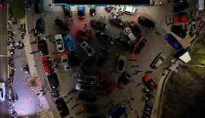 Policija je tijekom višednevnog neprijavljenog automobilskog okupljanja, tzv. car meetova na Krku i u Rijeci, kontinuirano postupala, utvrđeno je 365 prekršaja te je spriječena eskalacija i nije došlo do narušavanja javnog reda i mira većeg intenziteta, poručili su u nedjelju iz primorsko-goranske policije.