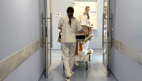 Stipendije od 300 eura za buduće medicinske sestre i tehničare