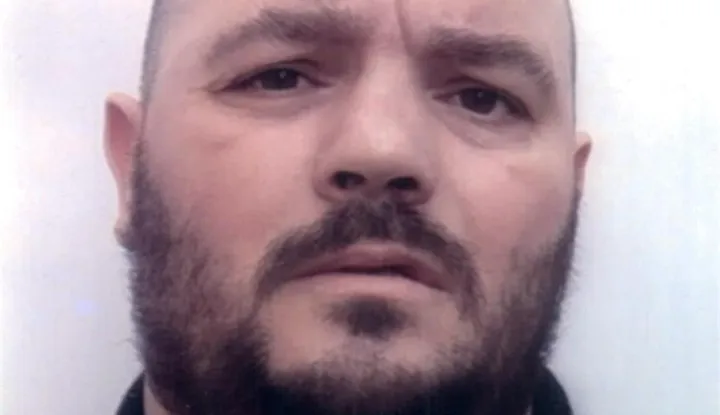Drni&scaron;, 17.05.2026. - Građani su pozvani da ako naiđu na Kristijana Aleksića osumnjičenog za ubojstvo 19-godi&scaron;njeg mladića u Drni&scaron;u da mu se ne približavaju jer je opasan i vjerojatno naoružan, upozorilI su iz PU &scaron;ibensko kninske u nedjelju. foto HINA/ PU &scaron;ibensko- kninska/ tm