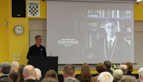 Osijek, 25. 9. 2026., Komemoracija u spomen profesora emeritusa Željka Turkalja, EFOSTomislav Levak; komemoracija; Željo Turkalj; sudionici; opro&scaron;taj