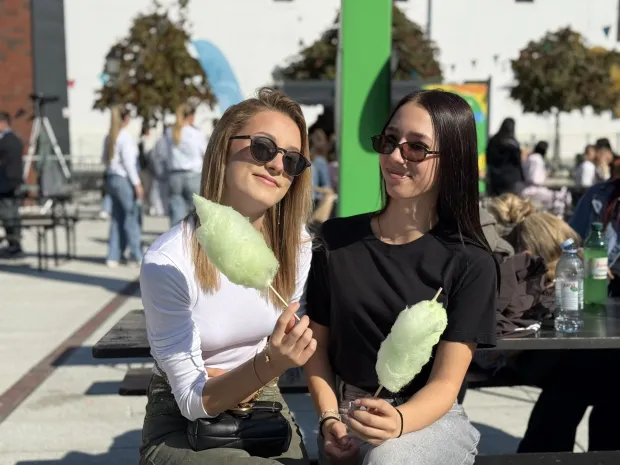 Zaklada Novo sutra proslava