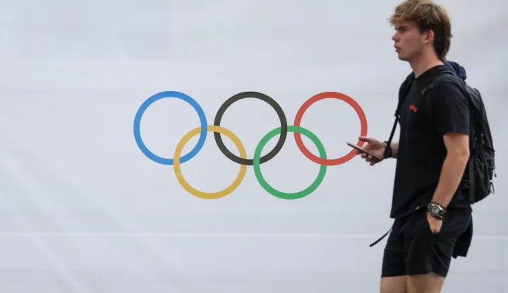 Pariz, 24.07.2024 - Pariz je spreman za Olimpijske igre koje se u glavnom gradu Francuske održavaju od 26.07 - 11.08.2024. Na slici Olimpijski krugovi.foto HINA/ Damir SENČAR/ ds