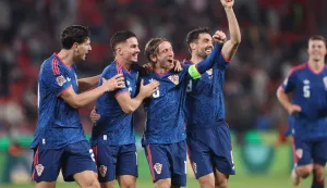 Prag, 26.09.2026 - Utakmica Lige nacija na Fortune Areni u Pragu, Če&scaron;ka - Hrvatska. Na slici igrači slave postignuti gol kojeg je zabio Luka Modrić.foto HINA/ Damir SENČAR/ ds