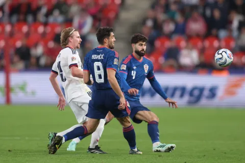 Prag, 26.09.2026 - Utakmica Lige nacija na Fortune Areni u Pragu, Če&scaron;ka - Hrvatska. Na slici Jo&scaron;ko Gvardiol, Mateo Kovačić.foto HINA/ Damir SENČAR/ ds