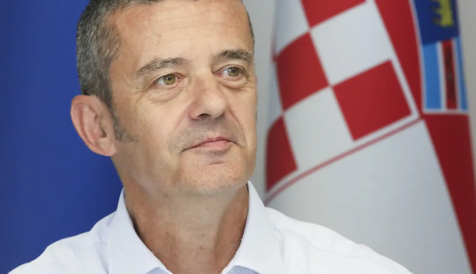 Zagreb, 08.06.2026. - U Ministarstvu financija održan je sastanak s predstavnicima Udruge Glas poduzetnika (UGP) i povezanih inicijativa, povodom najave uvođenja novih poreznih davanja za male poduzetnike, pau&scaron;alne obrtnike i male obiteljske iznajmljivače. Sastanak u Ministarstvu financija s predstavnicima UGP-aU Ministarstvu financija održan je sastanak s predstavnicima Udruge Glas poduzetnika (UGP) i povezanih inicijativa, povodom najave uvođenja novih poreznih davanja za male poduzetnike, pau&scaron;alne obrtnike i male obiteljske iznajmljivače. Na fotografiji Dražen Ore&scaron;čanin. foto HINA/ Lana SLIVAR DOMINIĆ/ lsd