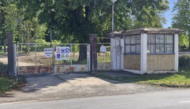 Vojarna Beli Manastir - ru&scaron;enje objekata u vojarni počelo je na ljeto 2025. godine