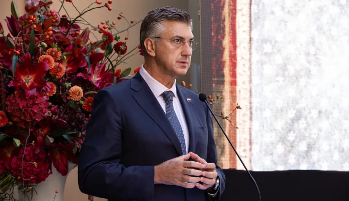 Zagreb, 16.09.2026.- Ususret novoj akademskoj godini i 250. obljetnici osnutka, Pravni fakultet Sveučili&scaron;ta u Zagrebu svečano je otvorio dvije obnovljene zgrade, u Ćirilometodskoj i Nazorovoj ulici.Na fotografiji Andrej Plenković.foto HINA/ Luka &Scaron;ANGULIN/ l&scaron;
