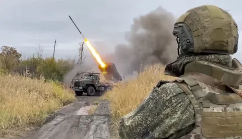 epa12569704 A still image taken from a handout video made available by the press service of the Russian Ministry of Defence on 04 December 2025, shows a Russian self-propelled 122 mm multiple rocket launcher BM-30 'Grad' being fired towards Ukrainian army positions at an undisclosed location in Ukraine. EPA/RUSSIAN DEFENCE MINISTRY PRESS SERVICE/HANDOUT HANDOUT -- MANDATORY CREDIT -- BEST QUALITY AVAILABLE -- HANDOUT EDITORIAL USE ONLY/NO SALES