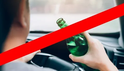 Vožnja pod utjecajem alkohola, alkohol, ilustracija