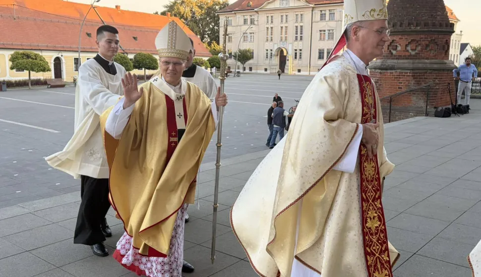 ĐakovoSlavlje srebrnog biskupskog jubileja nadbiskupa Đure Hranića i 144. godi&scaron;njice psovete đakovačke katedraleListopad 2026.