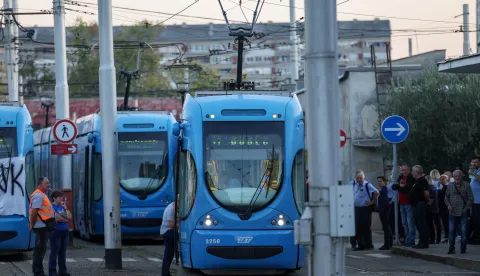 Zagreb, 30.09.2026 - Prvi tramvaji krenuli su sa remize na Ljubljanici nakon zavr&scaron;etka &scaron;trajka ZET-a i Zagrebačkog holdinga.foto HINA/ Damir SENČAR/ ds