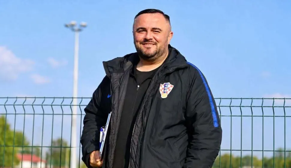 Nakon 18 godina, &scaron;to kao trener, &scaron;to kao voditelj &scaron;kole i trener, Ivica Buljuba&scaron;ić vi&scaron;e nije dio na&scaron;eg kluba!listopad 2026FOTO: N&Scaron;M NK Grafičar-Vodovod