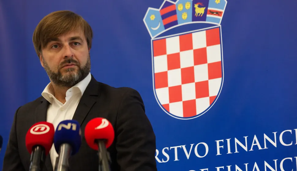 Zagreb, 02.10.2026.- Ministar financija Tomislav ?ori? odr?ao je konferenciju za medije o novim podacima o inflaciji. foto HINA/ Tomislav BR?ANOVI?/ ua