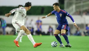 06.10.2026., stadion Poljud, Split - UEFA Liga nacija, Liga A, skupina 3, 4. kolo, Hrvatska - Spanjolska. Marc Pubill i Ivan Perisic Photo: Sanjin Strukic/PIXSELL