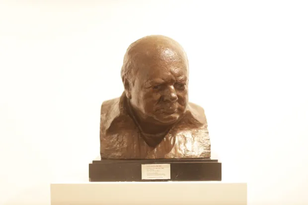 Osijek, 07. 10. 2026., MLU, Oscar Nemon, biste, skulpture, Winston Churchill SNIMIO BRUNO JOBST