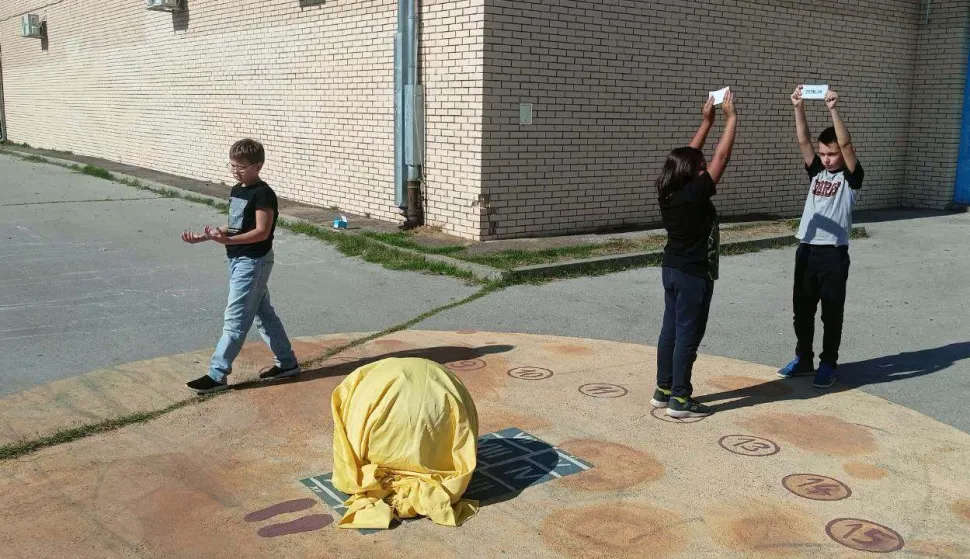 Osnovno&scaron;kolci iz Bilja postali kazaljke sata u oviru Tjedna svemira