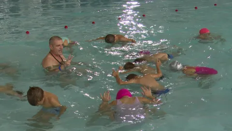 VINKOVCINa Bazenima Lenije u Vinkovcima ponovno se provodi besplatna poduka neplivača, a interes djece i roditelja i ove je godine iznimno velik. listopad 2026.