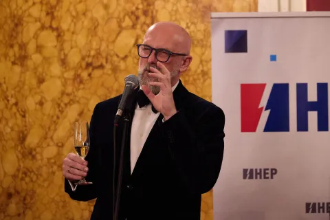 Labuđe Jezero, HNK u Osijeku 2026., Vladimir Ham