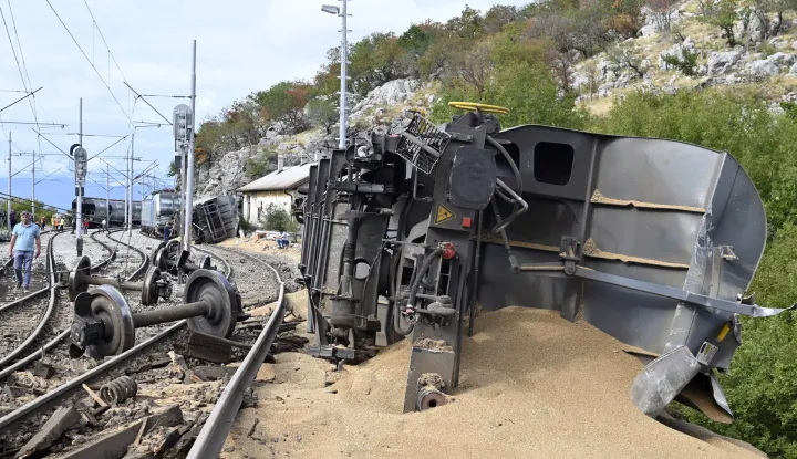 Meja 10.10.2026.Vlak iskliznuo iz tracnica na stanici Meja Foto Marko Gracin