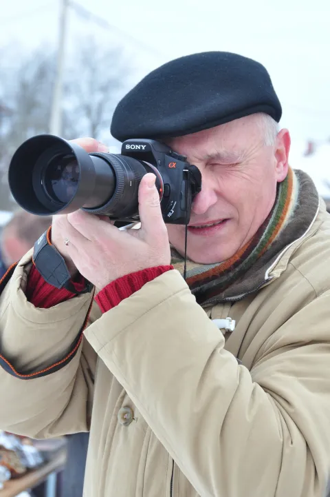 Valpovo, Dragan Francuz veliki je zaljubljenik u fotografiju čije tajne rado prenosi mlađim generacijama, siječanj 2020.