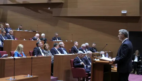 Zagreb,13.10.2026 - Saborski zastupnici su se nakon kraće stanke vratili u klupe, a ovotjedno plenarno zasjedanje otvorio je premijer Andrej Plenković podno&scaron;enjem godi&scaron;njeg izvje&scaron;ća Vlade.Foto HINA/Tomislav Pavlek/tp