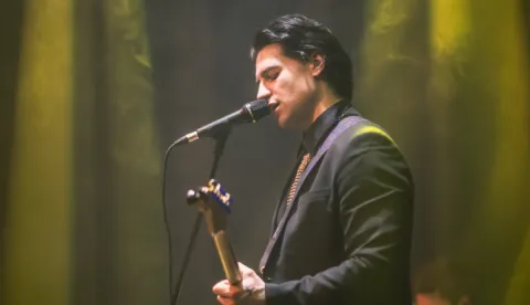Filip Rudan donosi novu dozu rock-energije u singlu &ldquo;Away&rdquo;