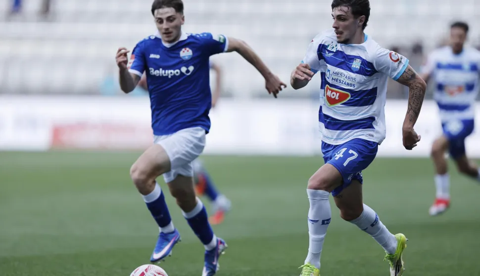 22.05.2026., stadion Opus Arena, Osijek - SuperSport HNL, 36. kolo, NK Osijek - NK Slaven Belupo. Filip Kruselj i David Kalem Photo: Davor Javorovic/PIXSELL