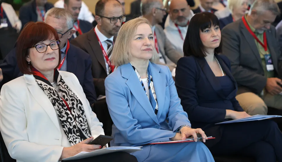 Osijek, 16. 10. 2026., GC, Urbanizam i infrastrukturni projekti, konferencija, panel rasprava, Nina Dražin Lovrec; Đurđica Klancir; Nata&scaron;a Trami&scaron;akSNIMIO BRUNO JOBST