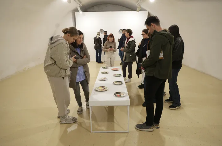 Osijek, 16. 10. 2026., Galerija Kazamat, Keramika, otvorenje izložbeSNIMIO BRUNO JOBST