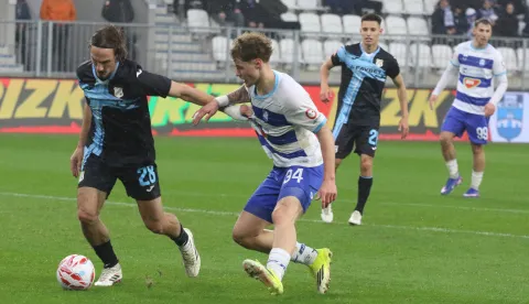 Osijek, 01. 02. 2026, Opus Arena, nogomet, Osijek - Rijeka. SuperSport HNL 25/26. Anton Matković (34).snimio GOJKO MITIĆ