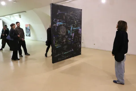 Osijek, 23. 10. 2026, Galerija Kazamat, otvorenje izložbe. Kustos u gostima, "Mjesta između", Petre &Scaron;abić.snimio GOJKO MITIĆ