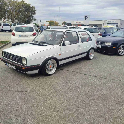 Karavana VW vozila za Vukovar