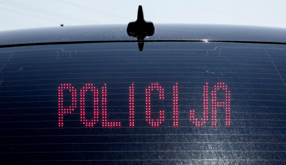 Osijek, 14. 07. 2026., Plavi Glas, prometna policija, MUP, policija, policijski presretač; presretač; brzina; opasna brzina; snimanje brzineSNIMIO BRUNO JOBST