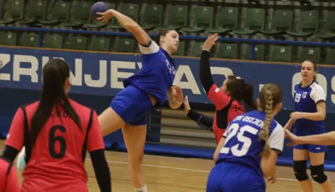 Slavonski derbi za bijeg s dna: Osijek i Virovitica love prve bodove