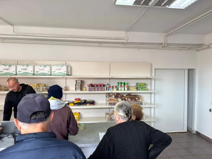 U Vukovaru se svakog jutra, mnogo prije nego &scaron;to većina građana započne svoj radni dan, odvija dobro uigrana i iznimno važna humanitarna operacija.