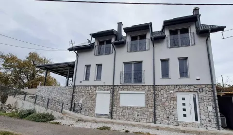 Najiznajmljivači 2026Riverside House Idila