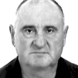 VLADO KOPIĆ
HRVATSKI BRANITELJ